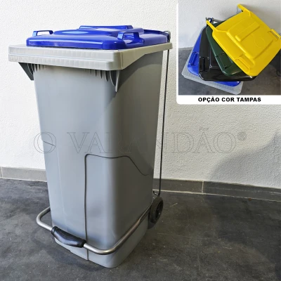 CAIXOTE DE LIXO PLASTICO FORTE C/RODAS E PEDAL-120L-PRETO